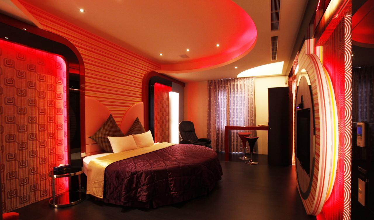 Go Shine Motel Pingtung Ngoại thất bức ảnh